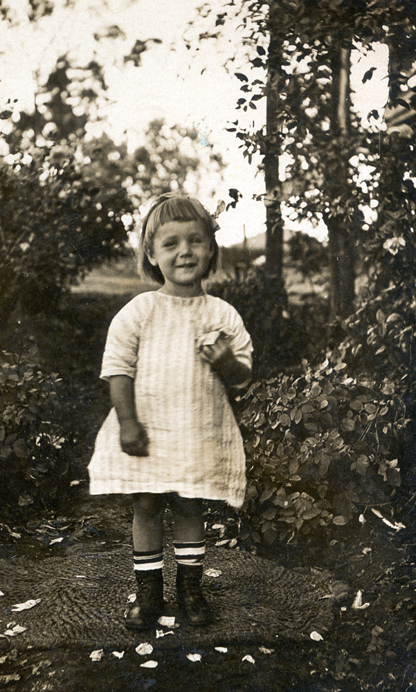 Norma Hilda Lyon, Marburg, Ipswich, 1922