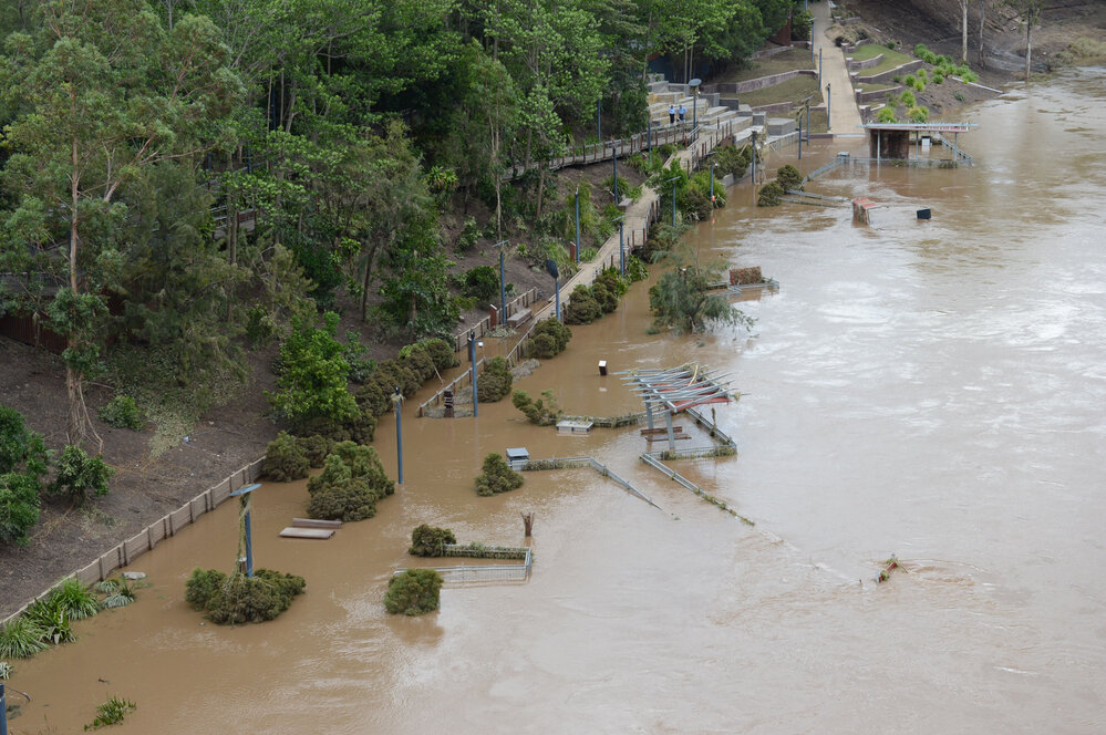 Riverheart Parkland flooded, Ipswich, January 2013