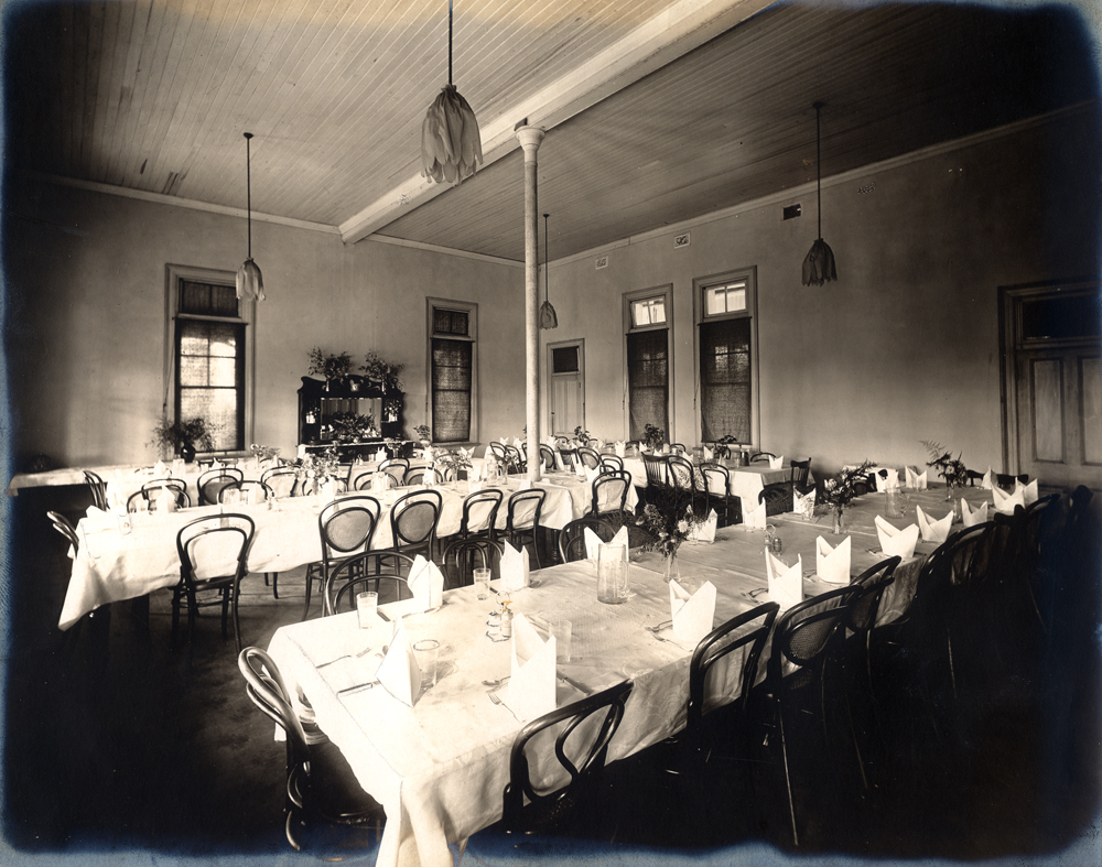 Ipswich Girls' Grammar School, Dining Room, 1925