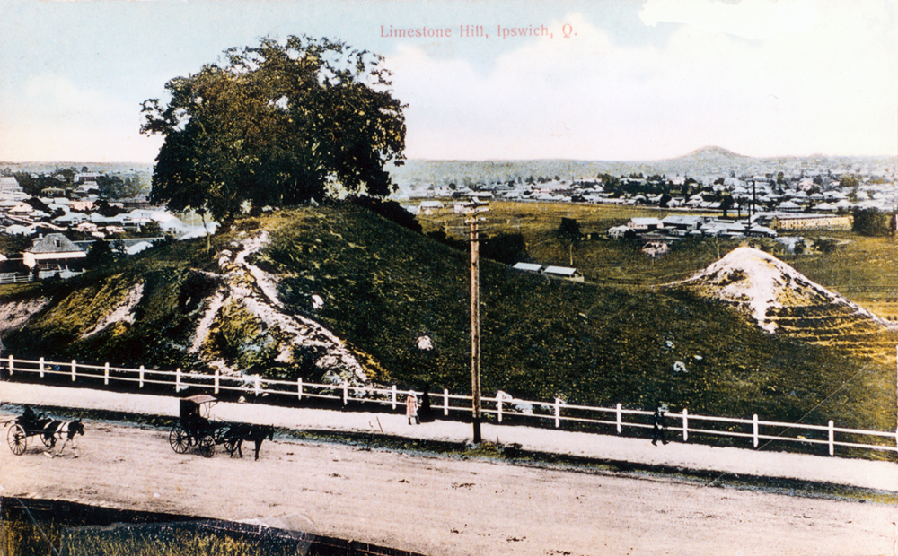 Cunningham's Hill and Hummock, postcard, Queen Victoria Parade, Ipswich, 1912-1914