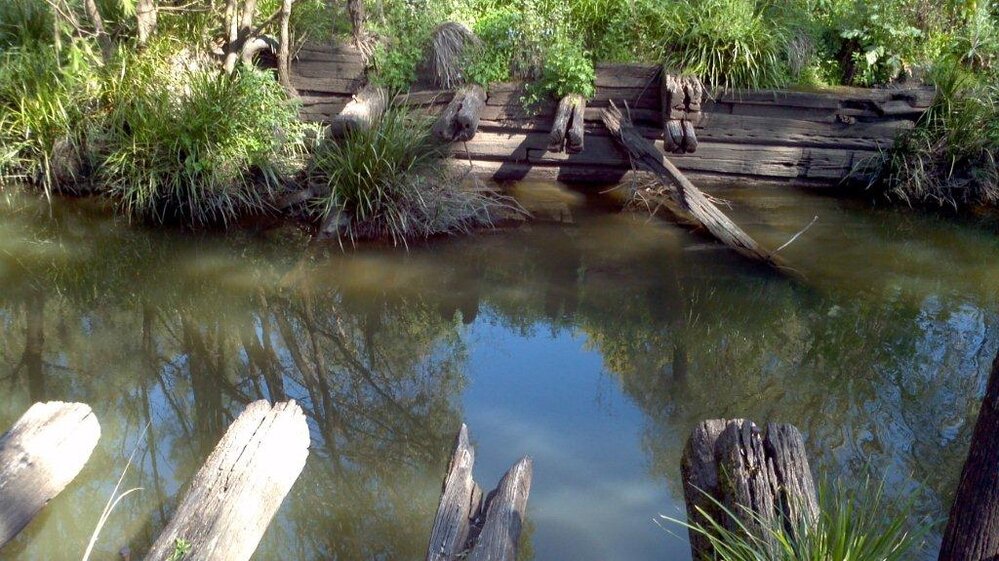 Lobb Street Bridge Pylons, 2011