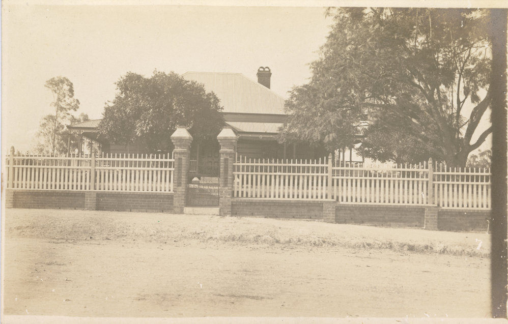 &ldquo;Rosemont&rdquo;, 19 Burnett Street, Sadliers Crossing, Ipswich, c.1905
