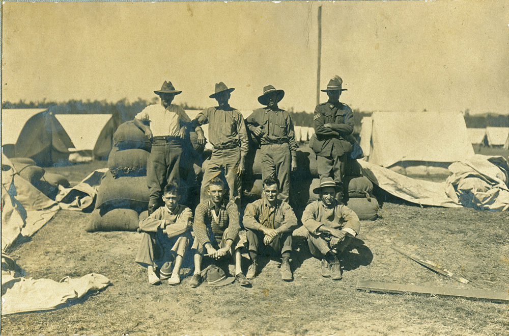Soldiers at army camp at Redbank, Ipswich, c.1940