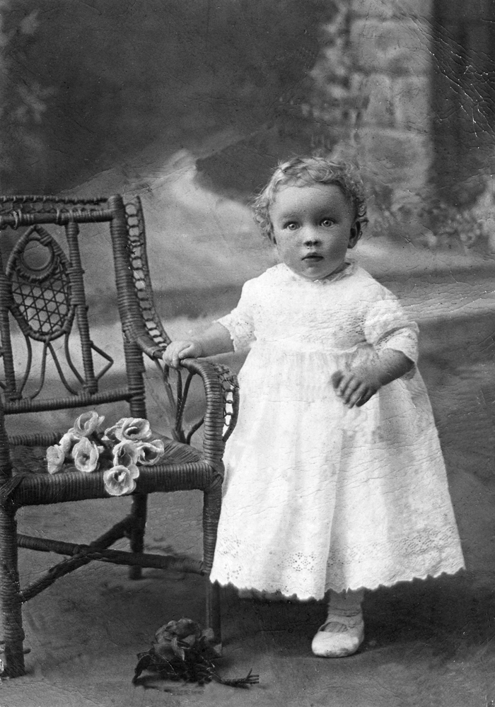 Marjorie Thorn, aged one year, Ipswich, 1904