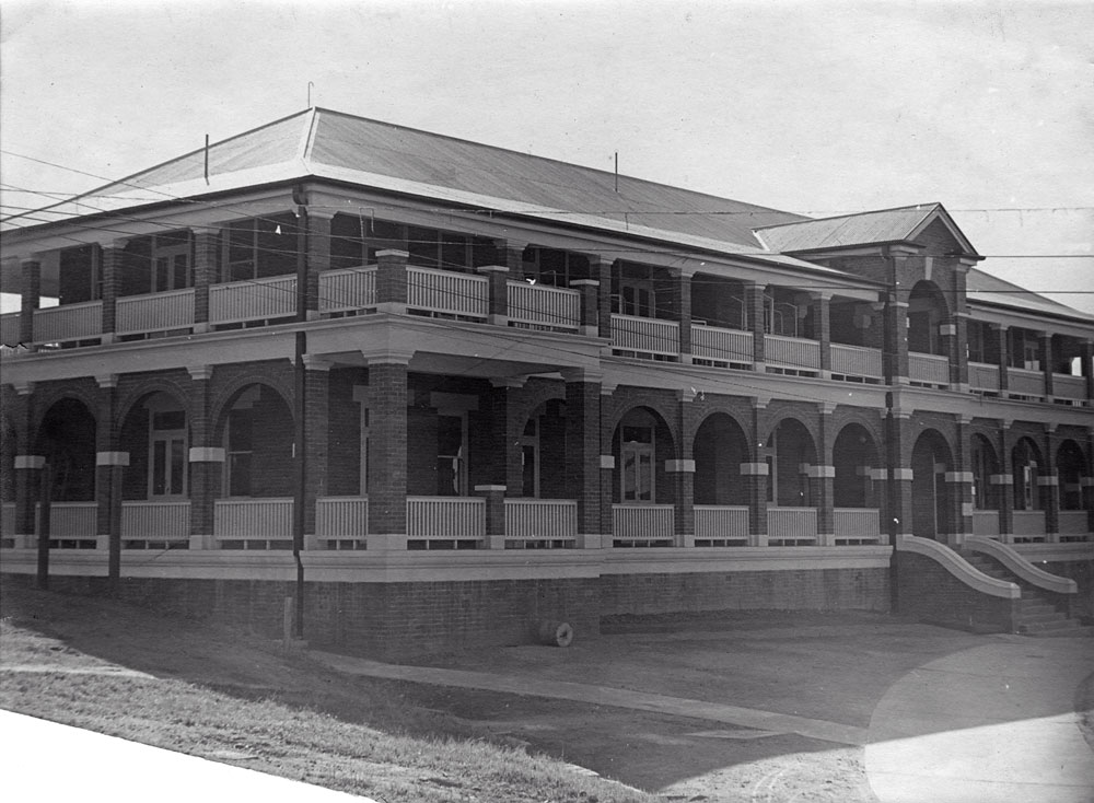 Ipswich General Hospital completed Sunshine Ward, 1935