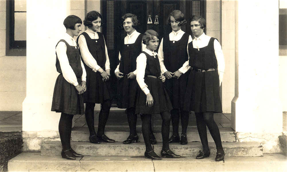 Ipswich Girls' Grammar School, school prefects and form captains, 1929