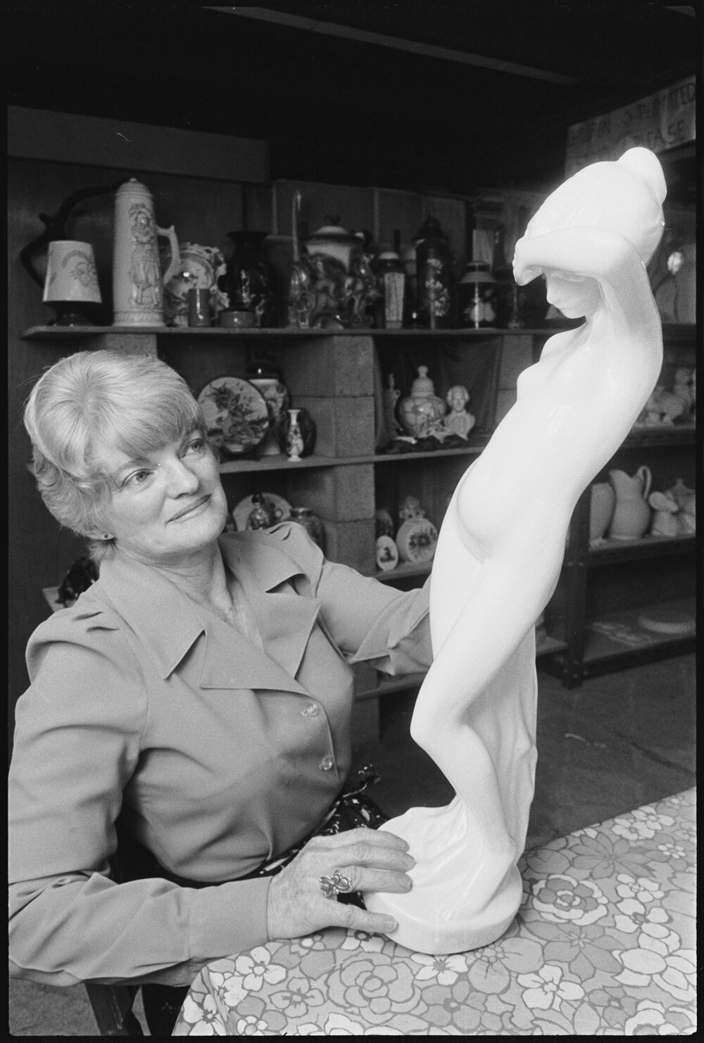 Val Chandler with sculpture, Ipswich, October 1980