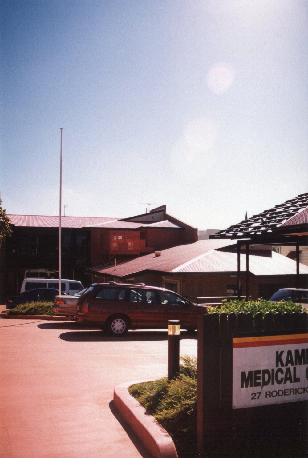 1999 Design Awards - Kambu Medical Centre