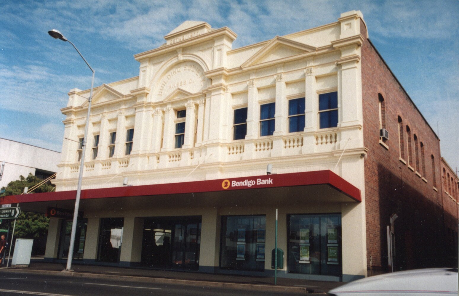 2001 Design &amp; Heritage Awards Entry - Bendigo Bank