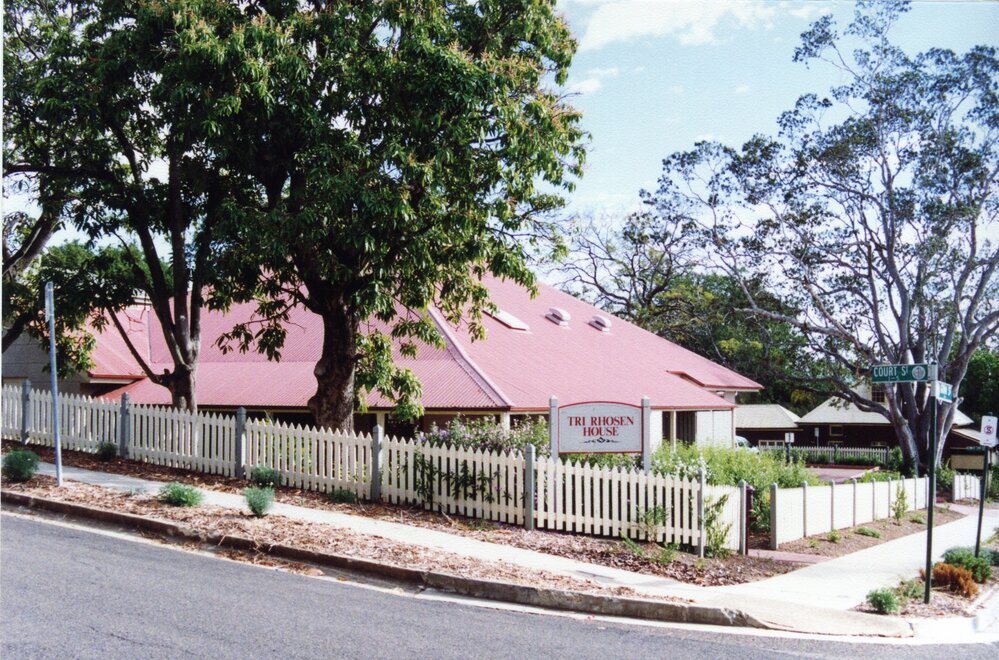 1996 Design &amp; Heritage Awards - Tri Rhosen House