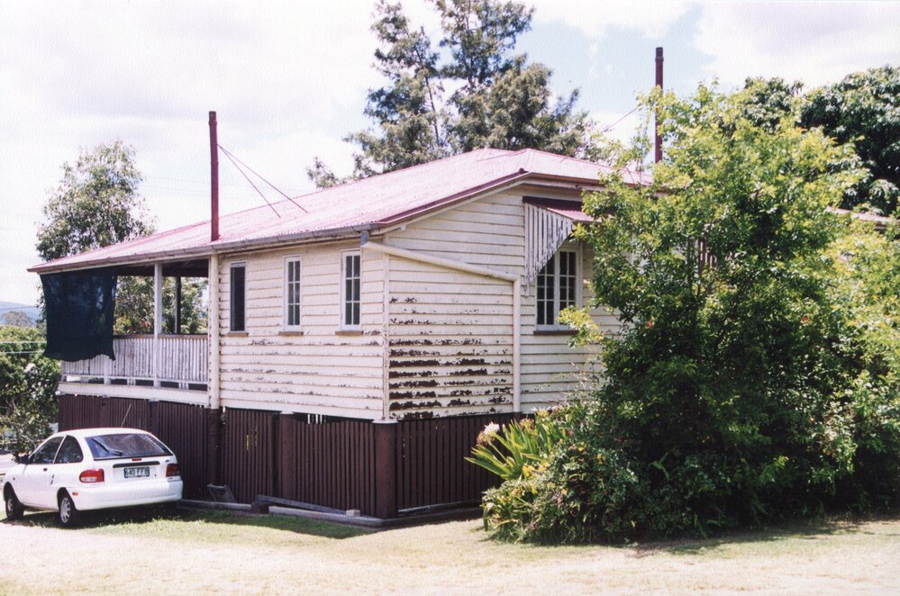 Streetscapes - Brisbane Road, Redbank, 1999