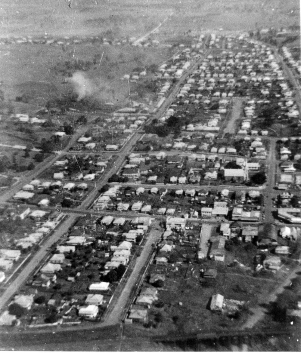 Aerial view, looking south, taken from above Bremer River, Ipswich, 1953