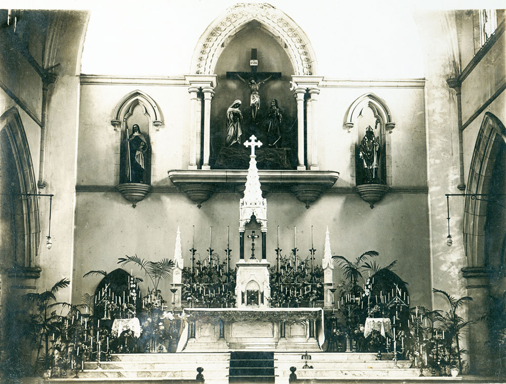 Dedication of altar at St Mary's Catholic Church, Ipswich, c.1919-1921