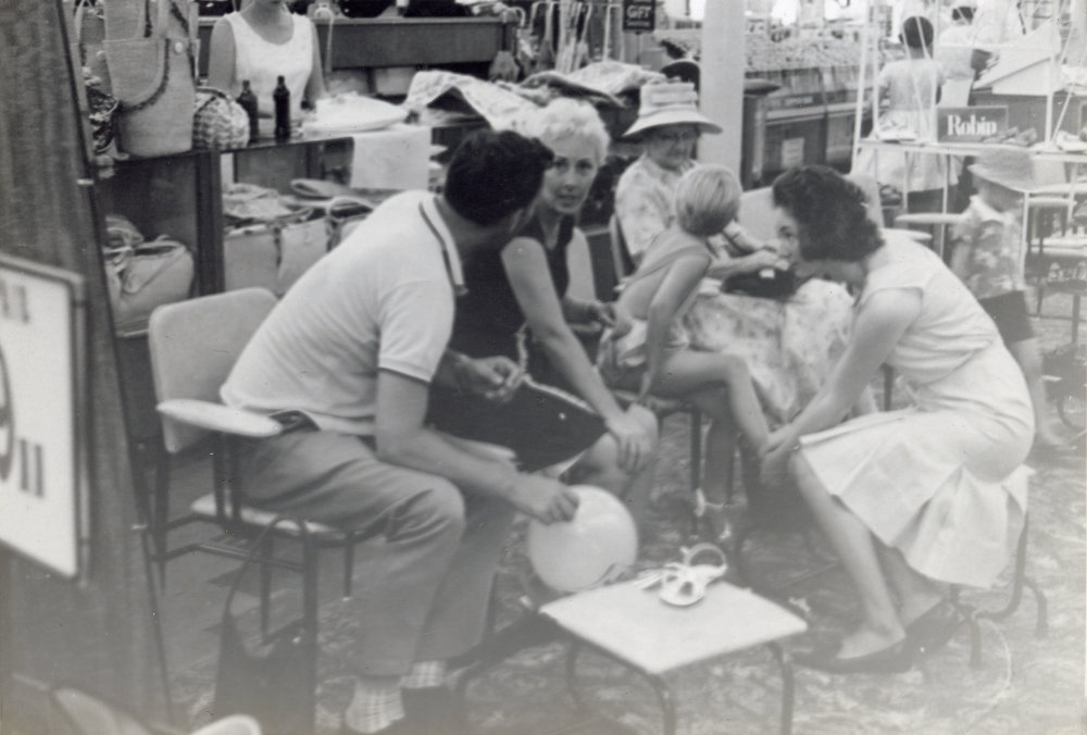 Christmas at Cribb &amp; Foote, Ipswich, 1965