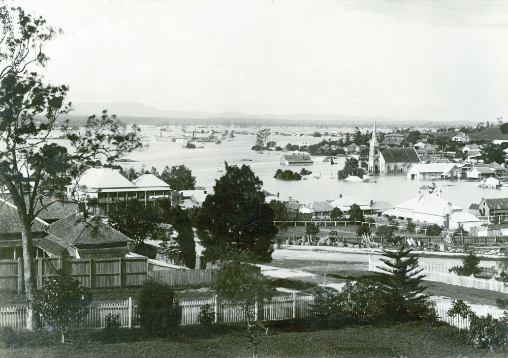 Bremer River in flood, Ipswich, 1893