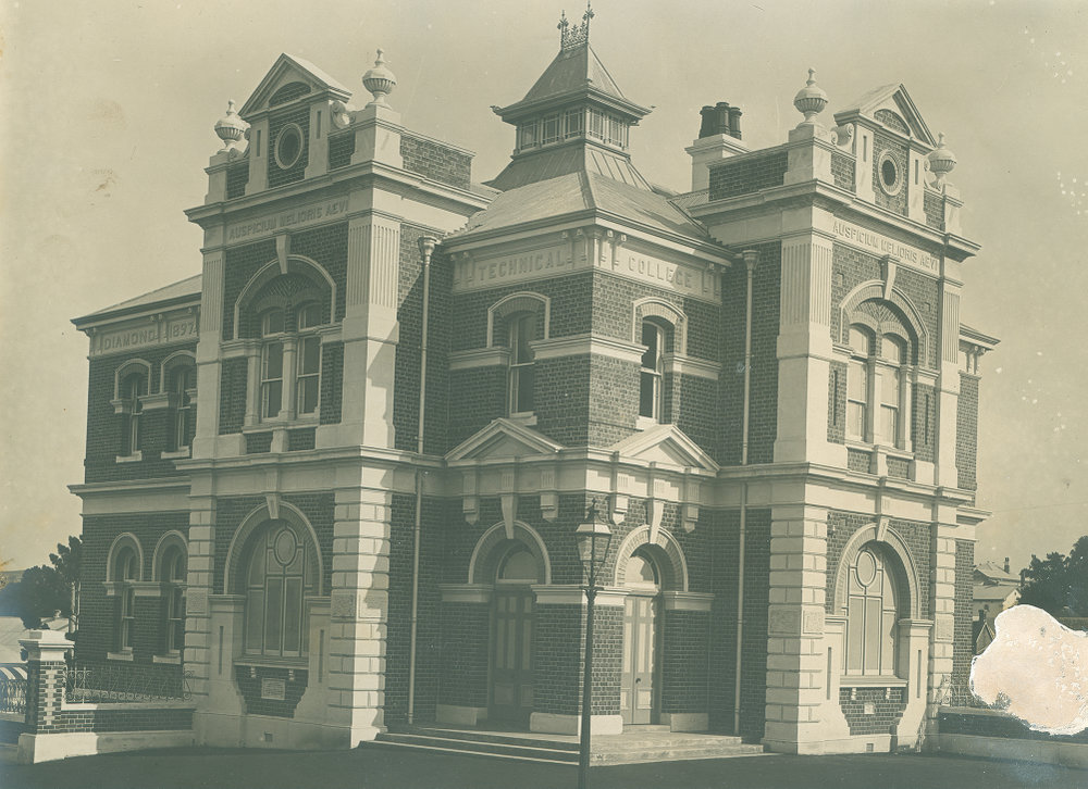 Ipswich College of Technical and Further Education, corner Limestone and Ellenborough Streets, Ipswich, ca.1901
