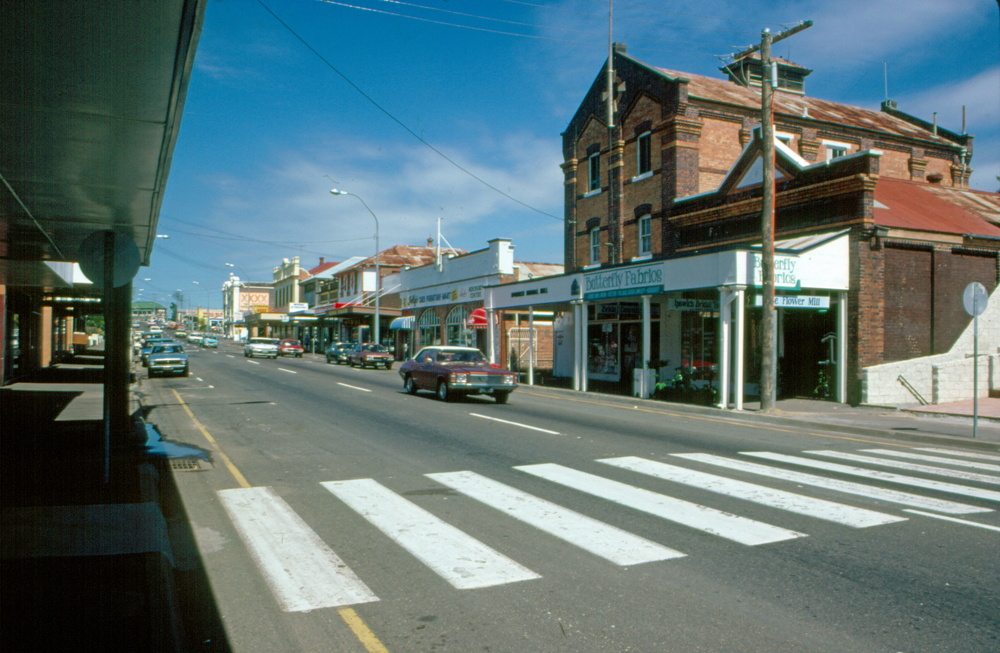 Brisbane Street looking west towards the old Flour Mill, Ipswich, 1985
