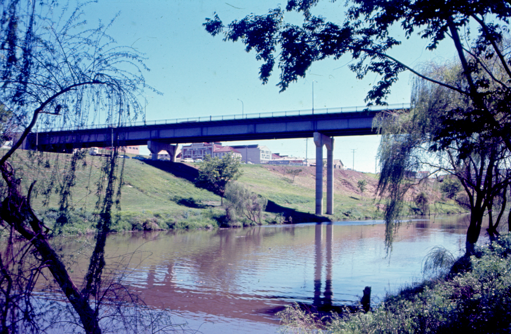 David Trumpy Bridge, over the Bremer River, Ipswich, 1971