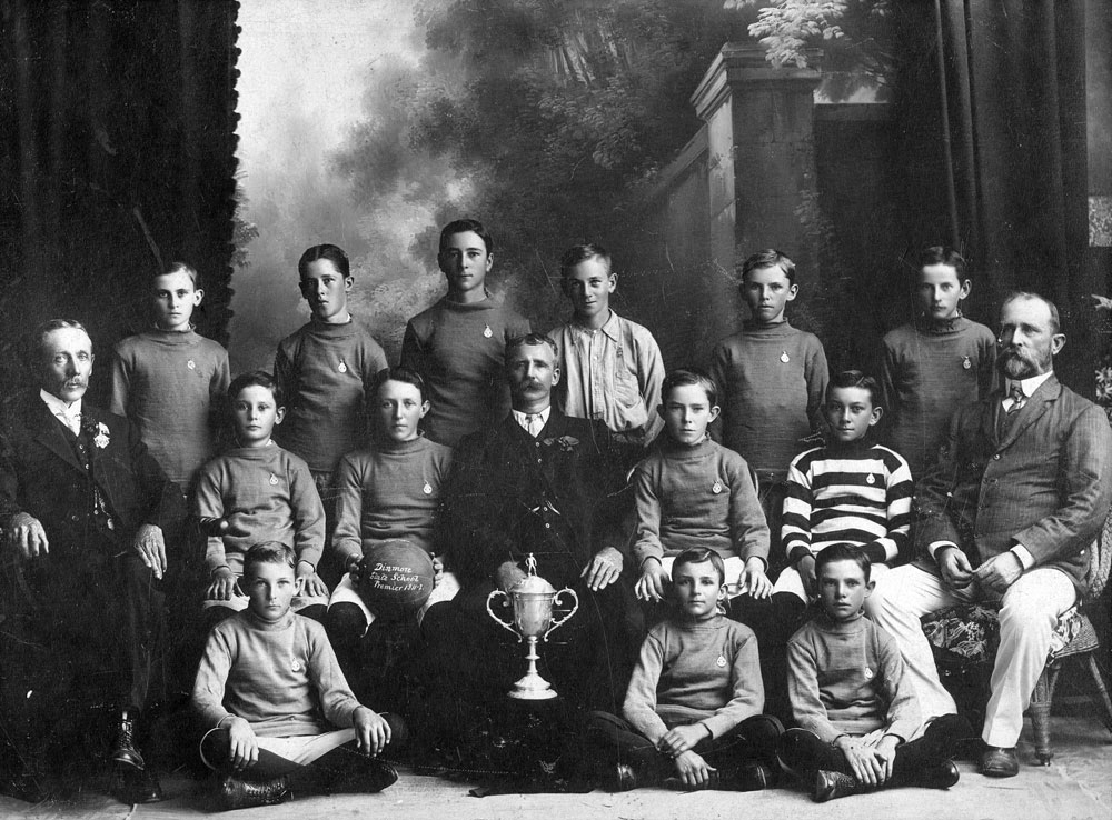 Dinmore State School, soccer team, Dinmore, Ipswich, 1912