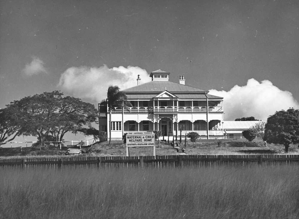 Fairy Knoll, 2 Robertson Road, Eastern Heights, Ipswich, 1952