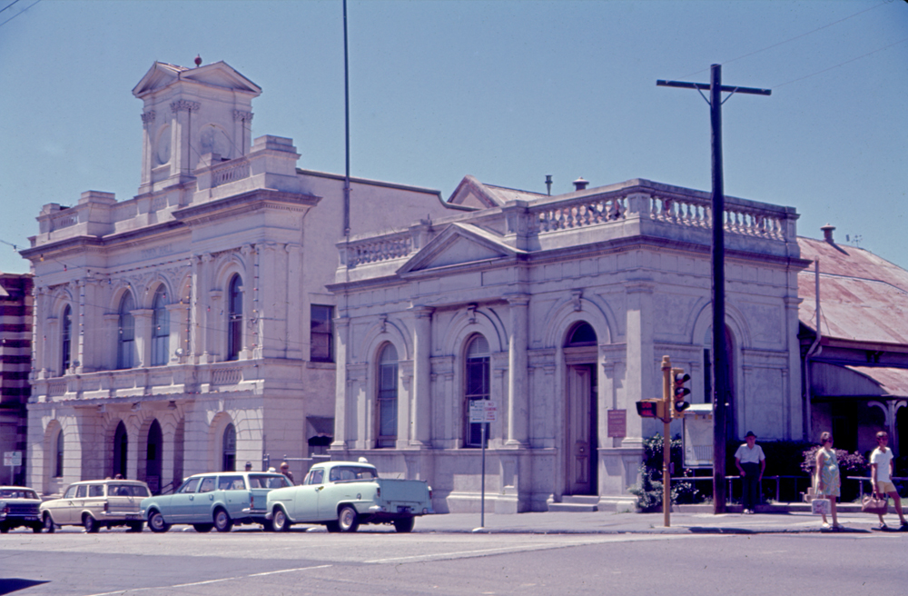 Ipswich Art Gallery and old Bank of Australasia building, Brisbane Street, Ipswich, 1970