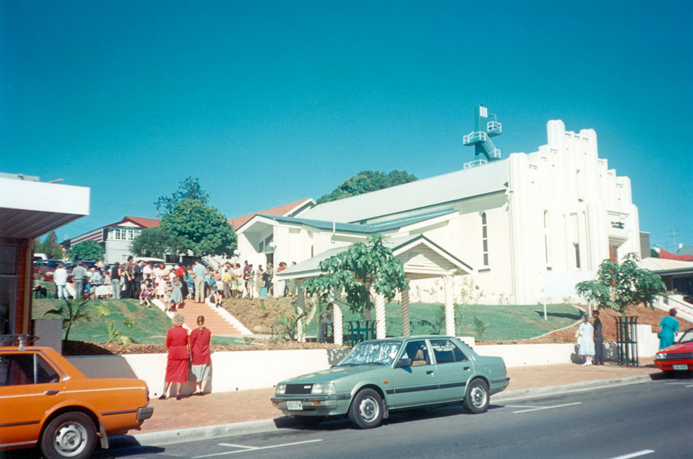 Ipswich Baptist Church congregation prior to relocating in Brassall, Ipswich, 2004