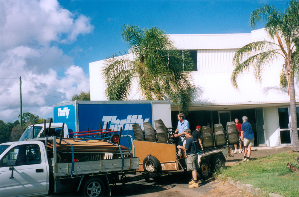 Ipswich Baptist Church members moving furniture to new church at Brassall, Ipswich, 2004