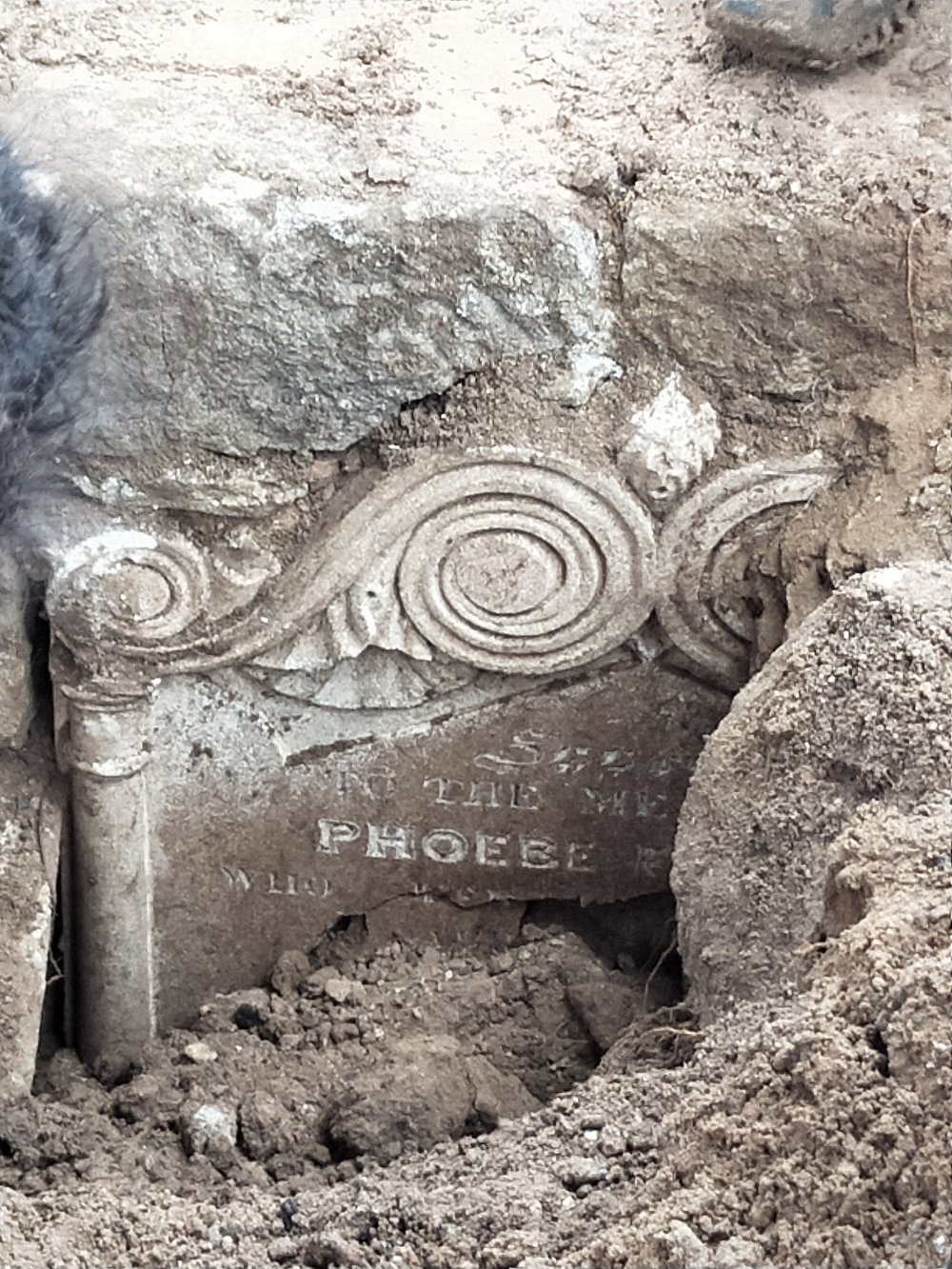 Fleming Vault, Ipswich General Cemetery, 15th October 2018