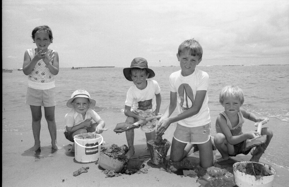 Ipswich Children on Holiday, Queensland, January 1978