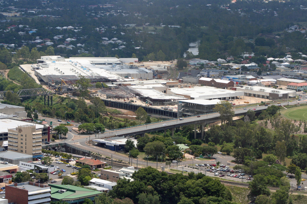Aerial view of Riverlink Shopping Centre during construction, North Ipswich, 2007