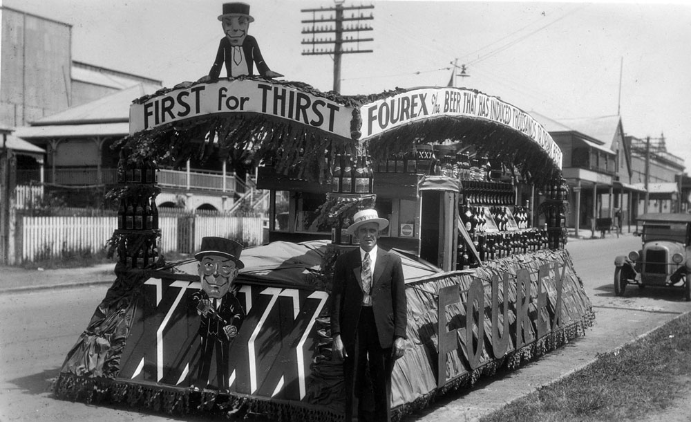 Four X delivery truck for Castlemaine beers, Ipswich, c.1945