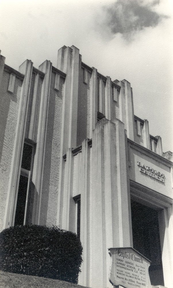 Front entrance to Baptist Church, Ipswich, 1954
