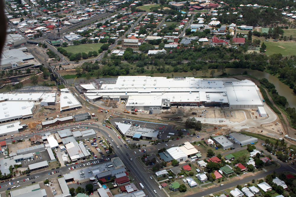 Aerial view of Riverlink Shopping Centre during construction, North Ipswich, 2007