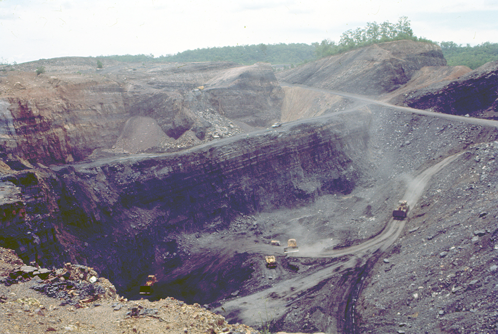 Open-cut mine on Redbank Plains Road, Ipswich, 1972