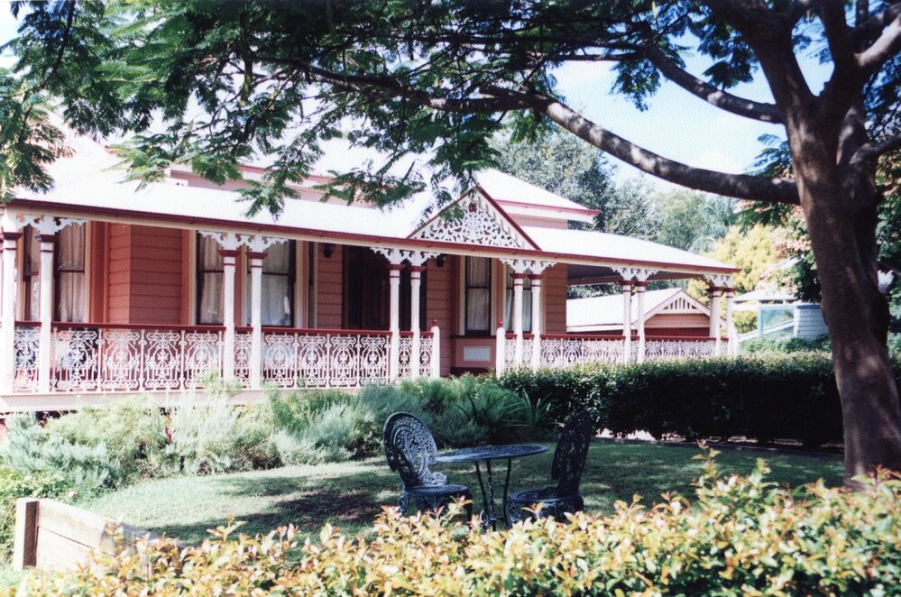 2001 Design &amp; Heritage Awards Entry - Brighton House