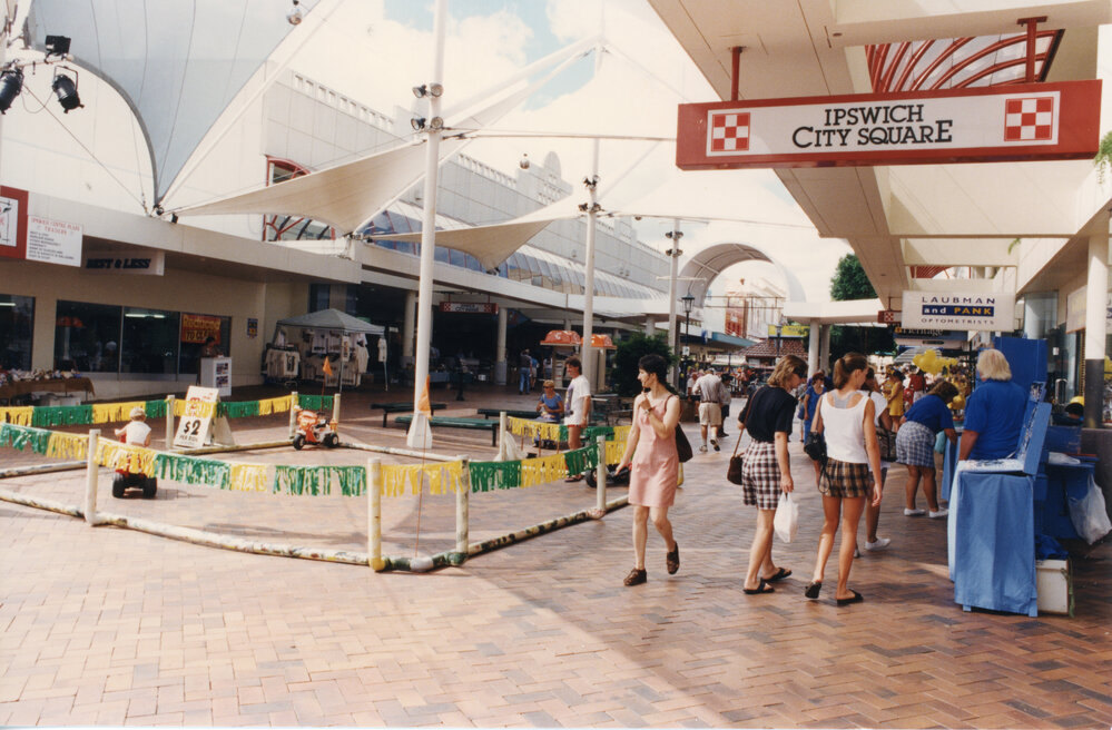 Ipswich City Square, Ipswich, February 1998