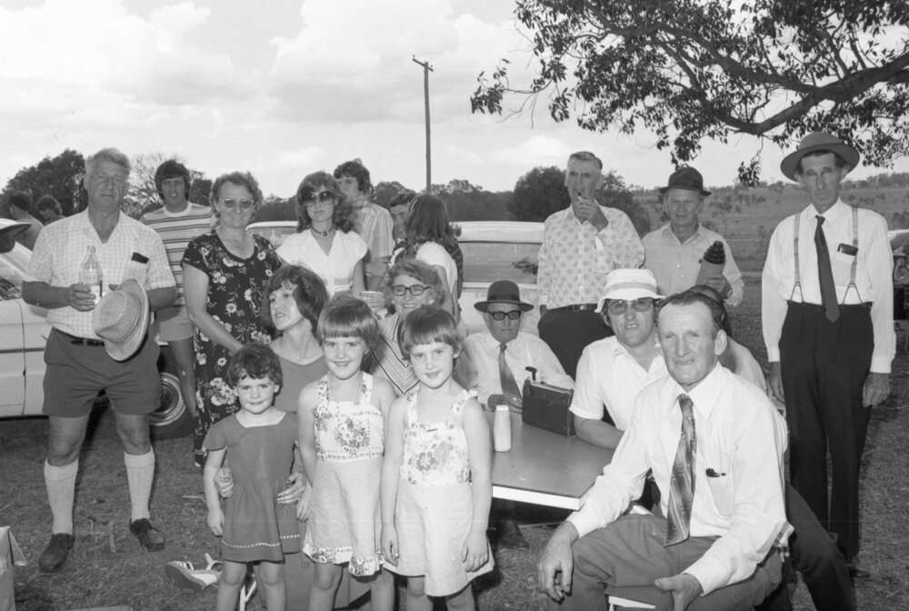 Family picnic, Ipswich, November 1977