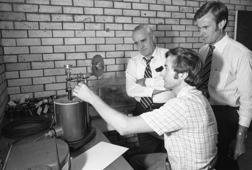 Unidentified man with Ron Camm and Albert Hales, Ipswich, November 1977