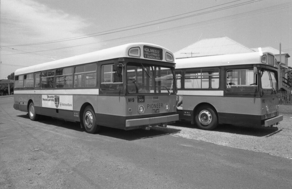 Pioneer buses, Ipswich, November 1977