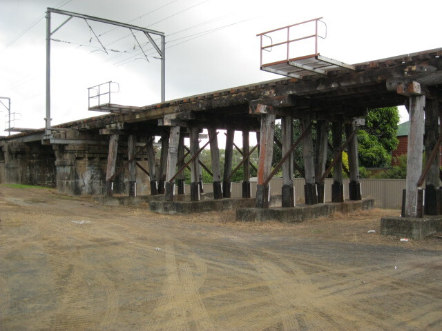 Sadliers Crossing Railway Bridge, 2006