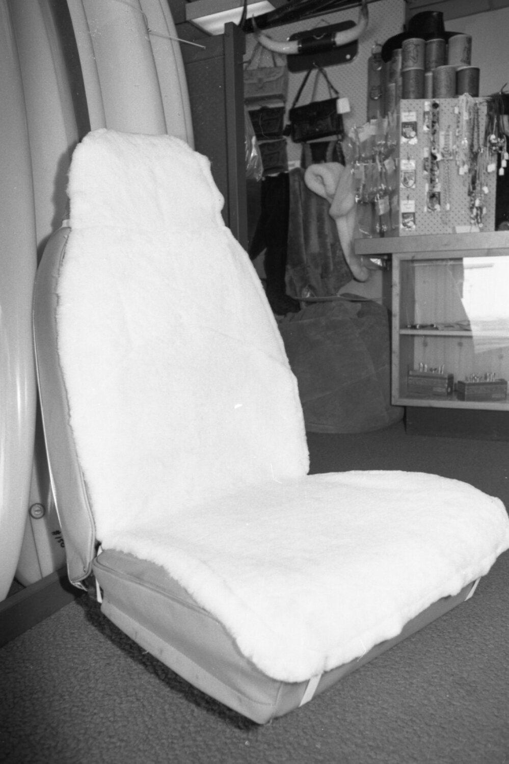 Skinny's Hideout sheepskin car seat covers, Ipswich, November 1977