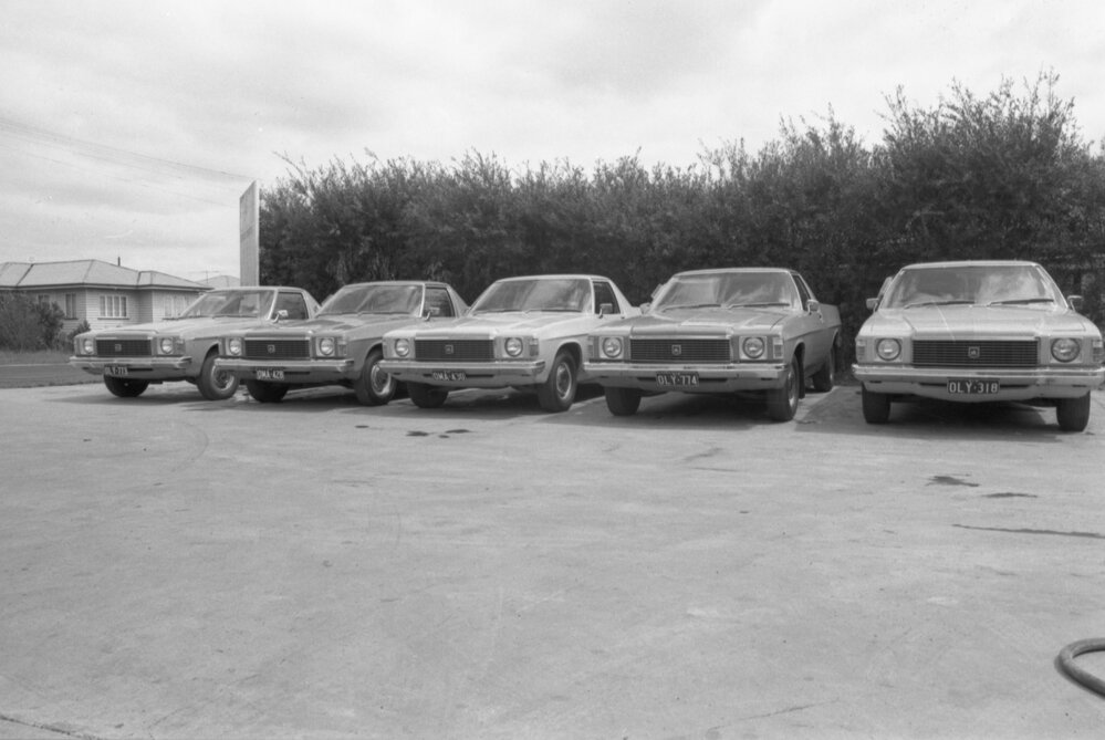 Holden HJ Utes at Faulkner Motors, Ipswich, November 1977
