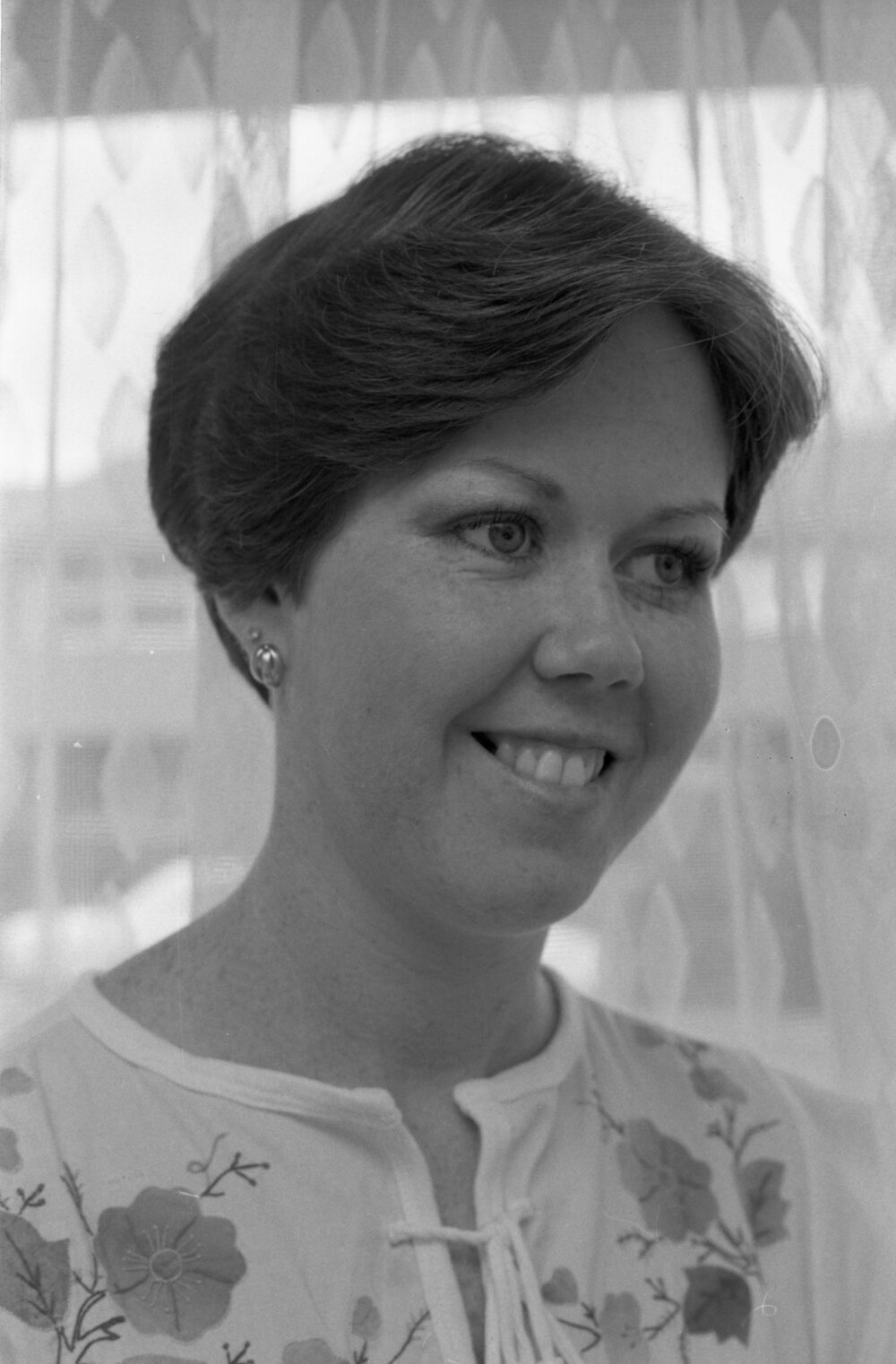 Unidentified woman, Ipswich, November 1977