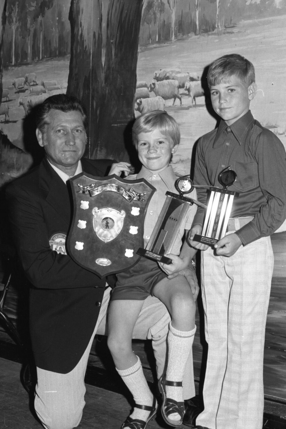 Queensland Amateur Fishing Clubs Association award winners, Eastern Heights, November 1977