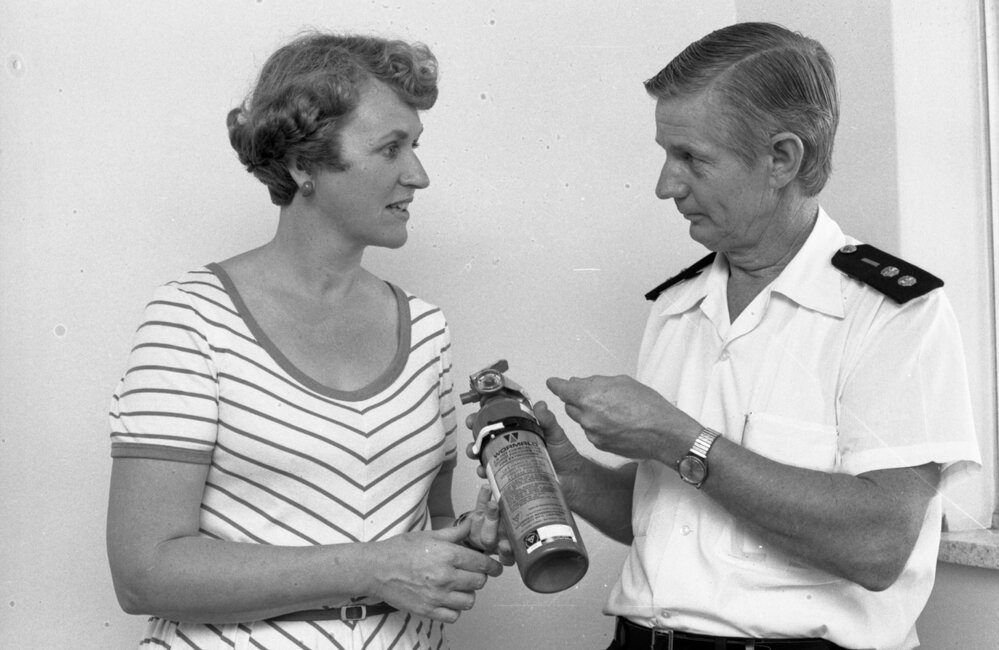 Fire extinguisher, Ipswich, November 1977