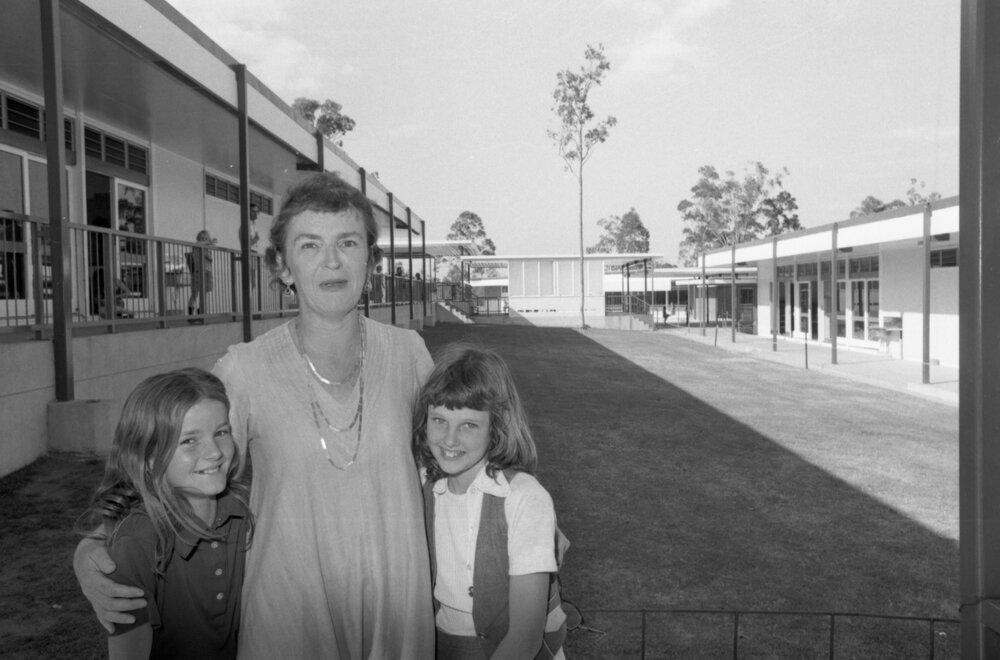Unidentified teacher and school, Ipswich, November 1977