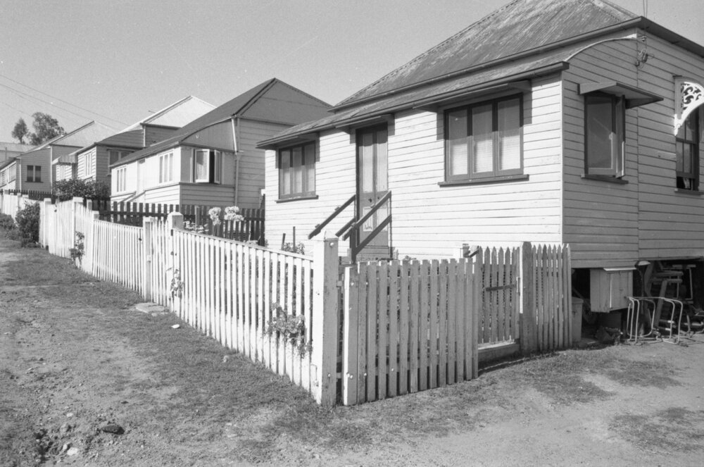 Timber houses, Ipswich, November 1977