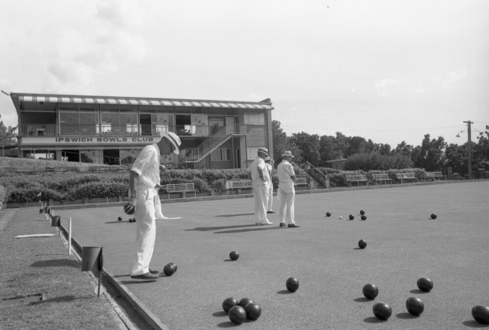 Ipswich Bowls Club, Ipswich, November 1977