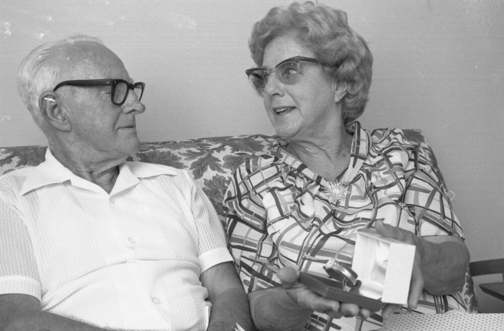 Mr &amp; Mrs Burrows, Ipswich, November 1977