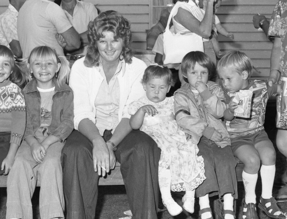 Unidentified woman with children, Ipswich, November 1977